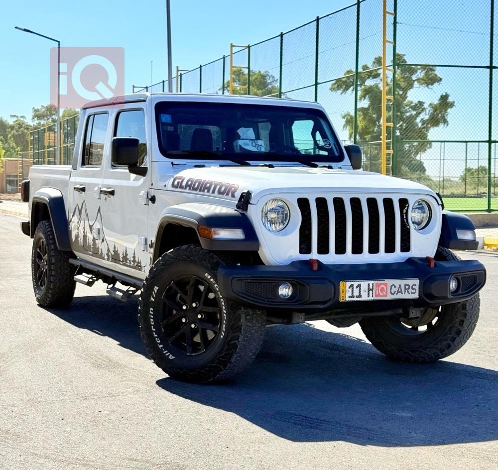 جيب جلاديتور